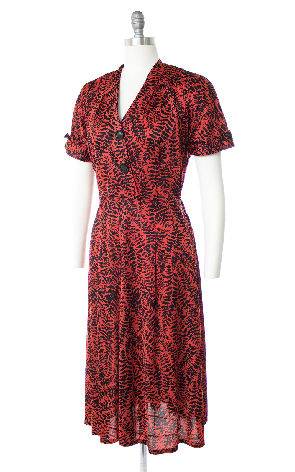 1940s Fern Printed Rayon Jersey Shirt Dress