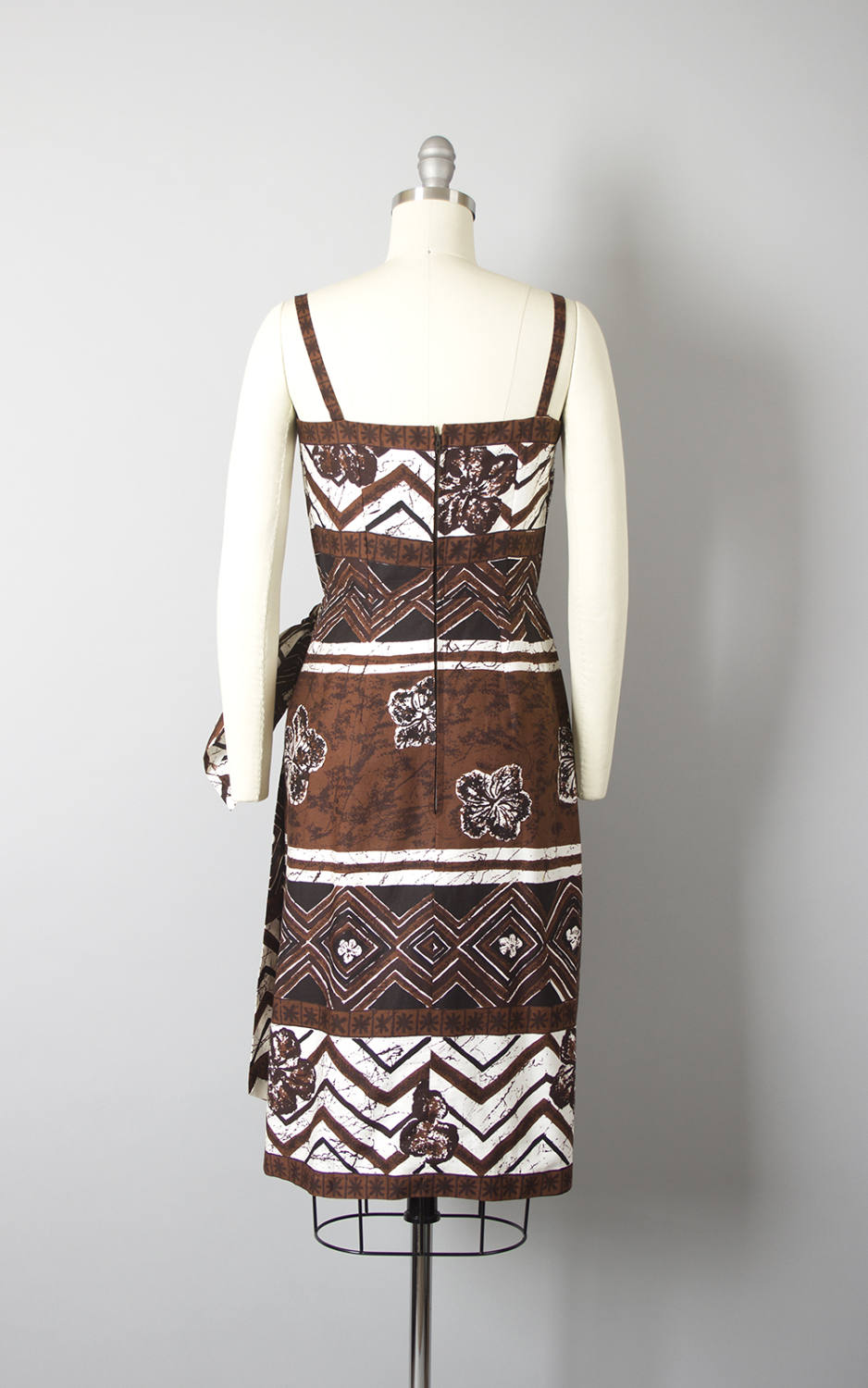Vintage 1950s Dress | 50s Hawaiian Tiki Cotton Sarong Dress Floral Striped Brown Sundress (xs)