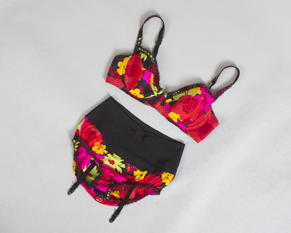 Vintage 1960s Lingerie Set | 60s Floral Print Bra Garters High Waist Panties Matching Set (36C small)