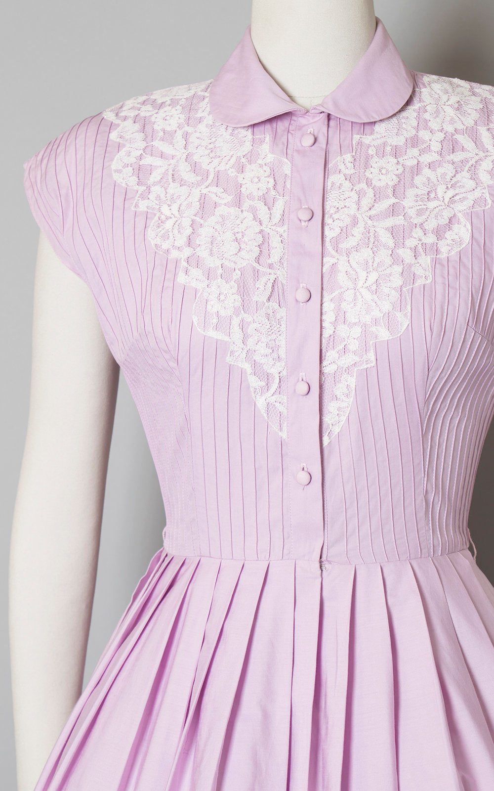Vintage 1950s Dress | 50s Lavender Purple Pintuck Cotton White Zig-Zag Lace Border Full Skirt Shirtwaist Day Dress (small)