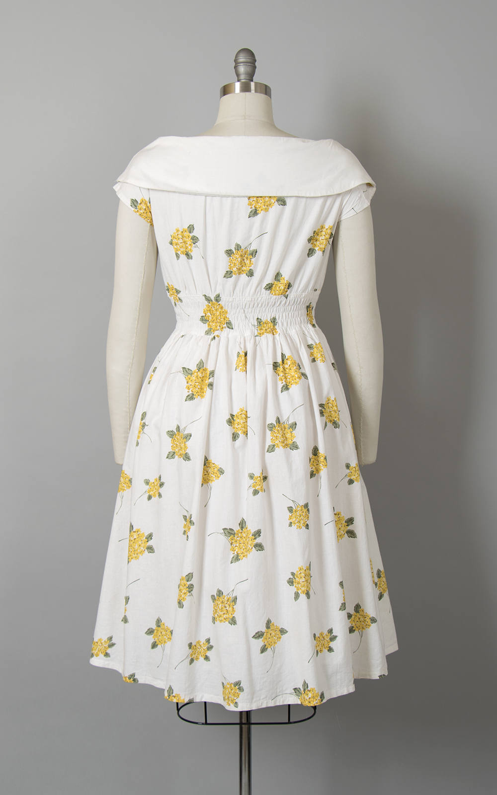 Vintage 1950s Style Dress | 50s Floral Cotton Sundress White Yellow Shirtwaist Day Dress (small/medium)