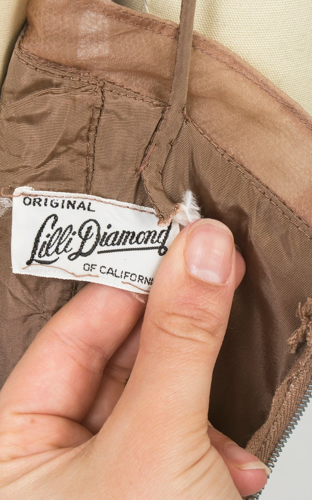 Vintage 1950s Dress | 50s LILLI DIAMOND Lace Light Brown Sweetheart Neckline Sleeveless Full Skirt Party Dress (small)