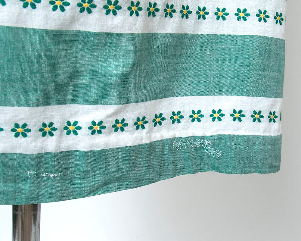 Vintage 1940s Dress | 40s Striped Floral Cotton Chambray Day Dress with Pockets (small)