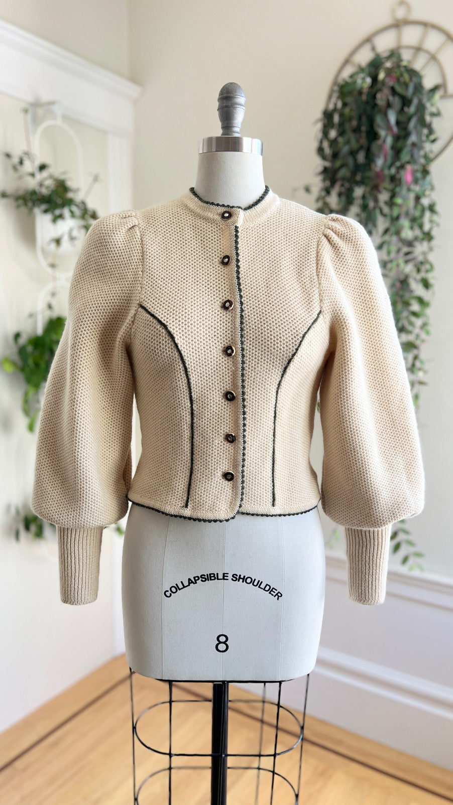 Vintage 1980s German Cream Wool Cardigan | small/medium