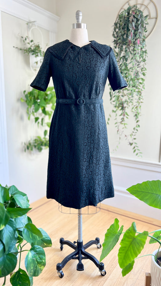 Vintage 1950s Black Lace Wiggle Dress | large/x-large