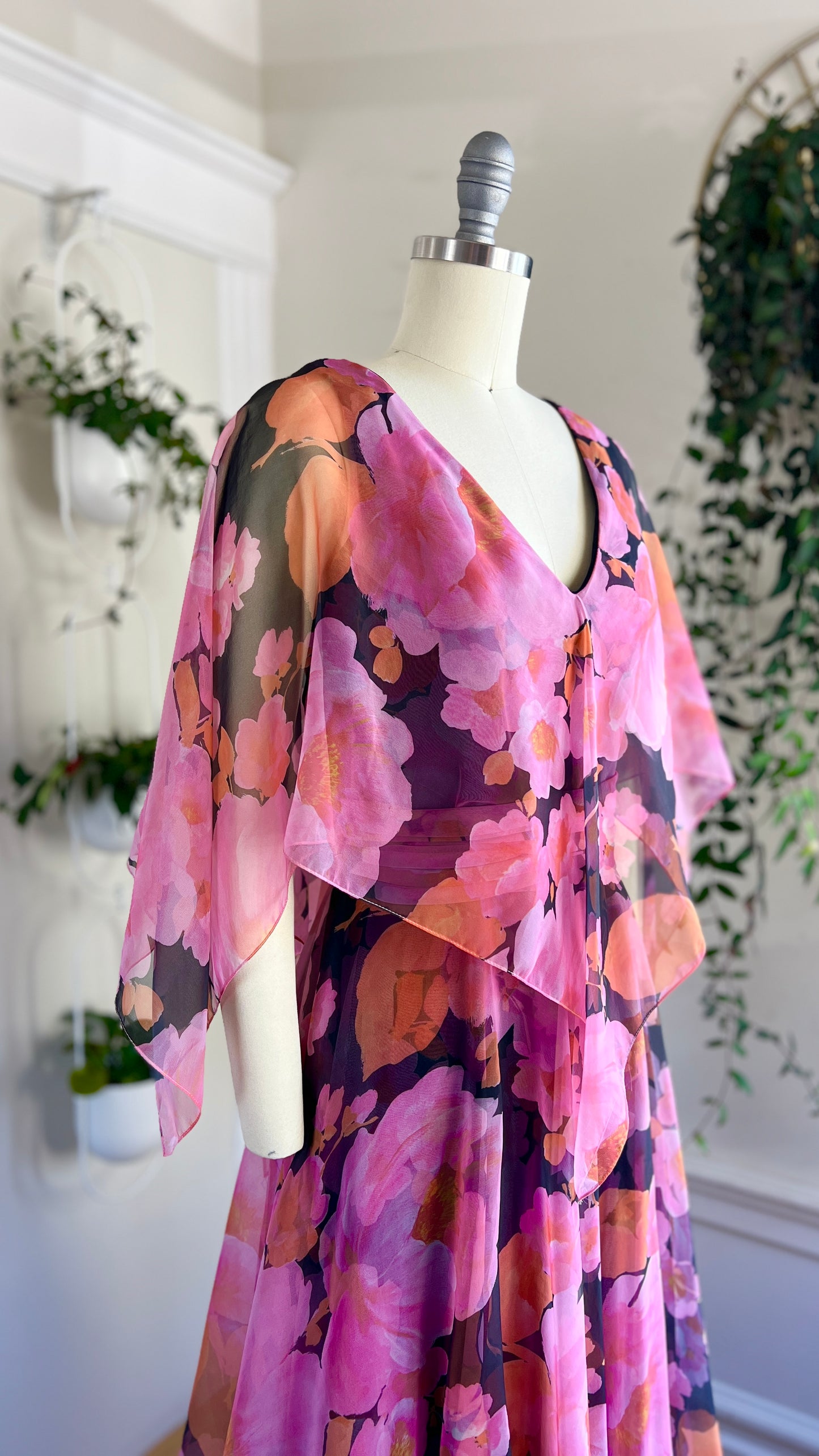 1970s Floral Tiered Chiffon Dress | small