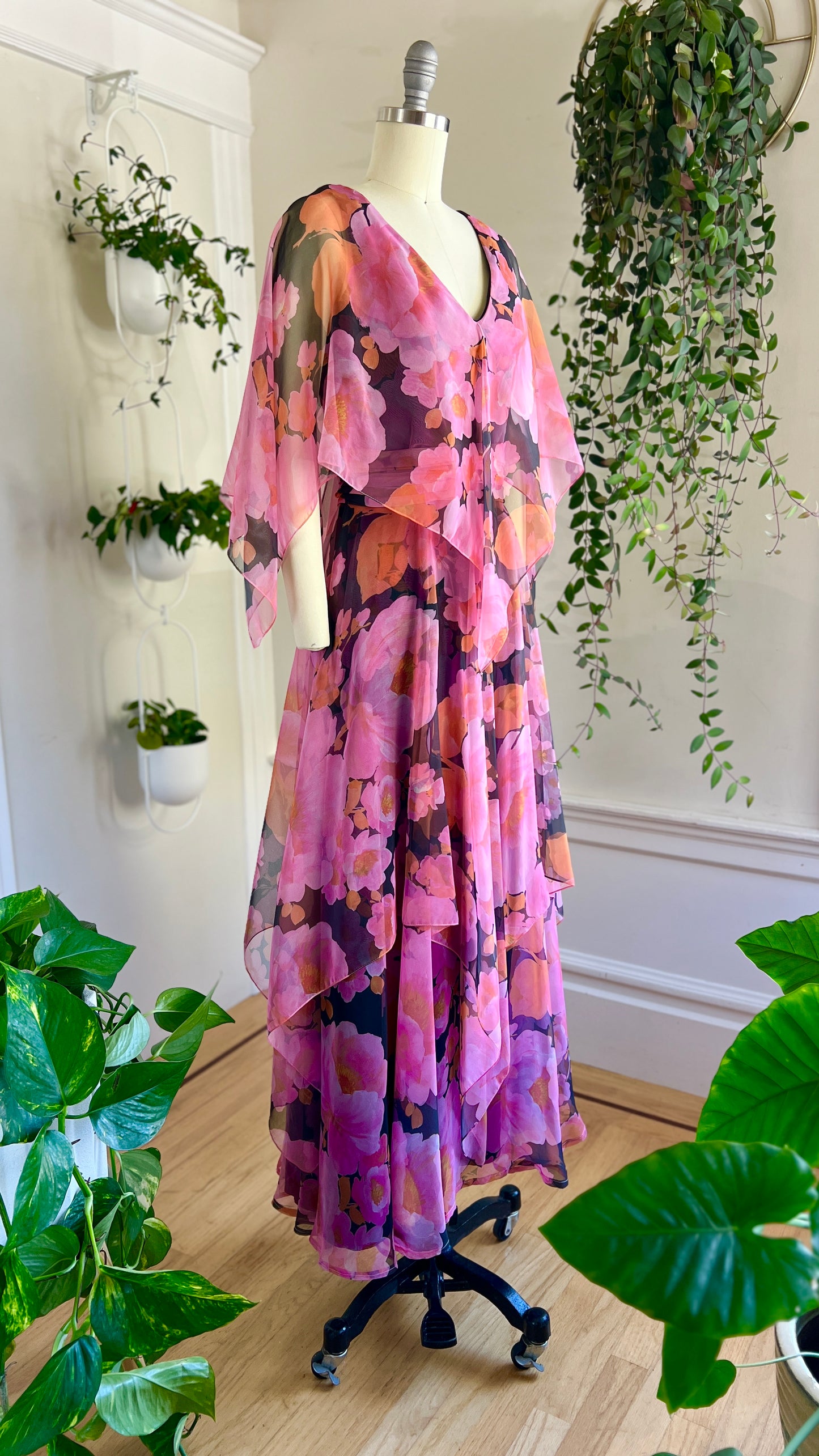 1970s Floral Tiered Chiffon Dress | small