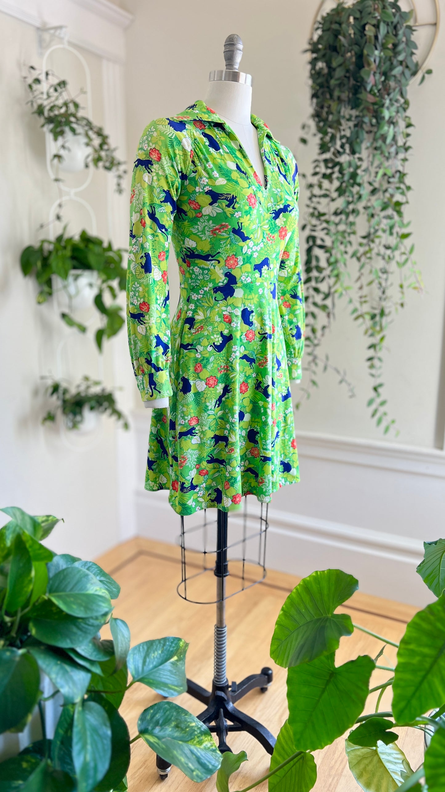 1970s Panther Novelty Print Dress | x-small/small