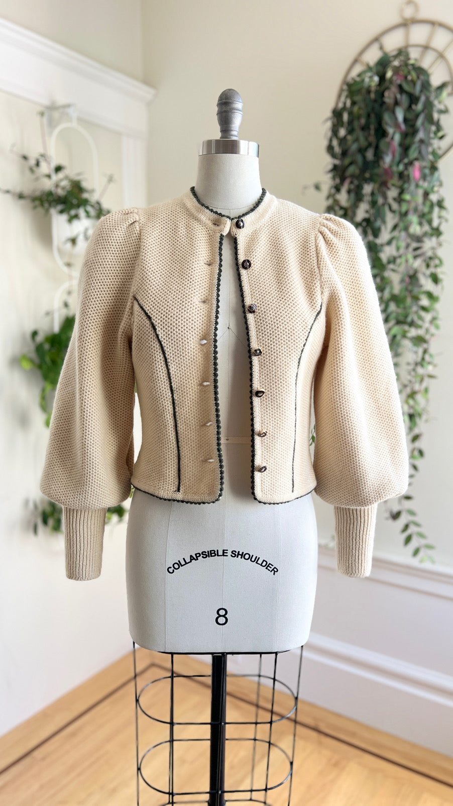 Vintage 1980s German Cream Wool Cardigan | small/medium