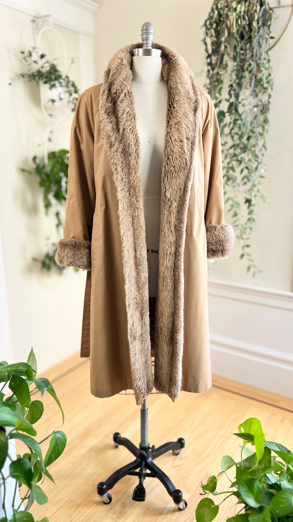 1970s Faux Fur Lined Trench Coat | small/medium