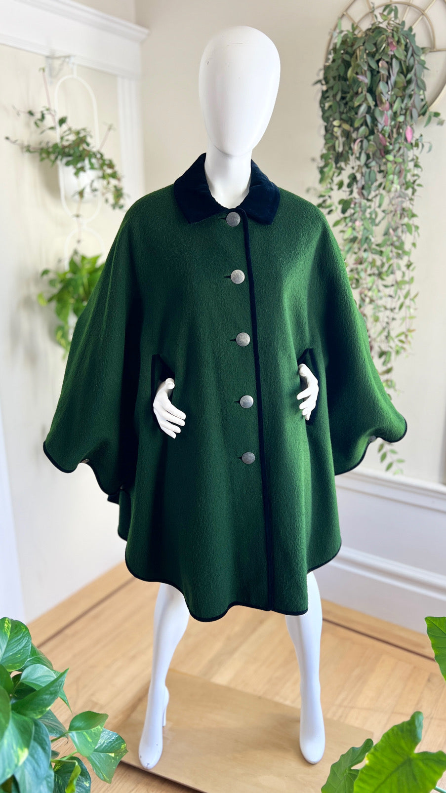 1970s Austrian Wool Cape | small/medium/large/x-large