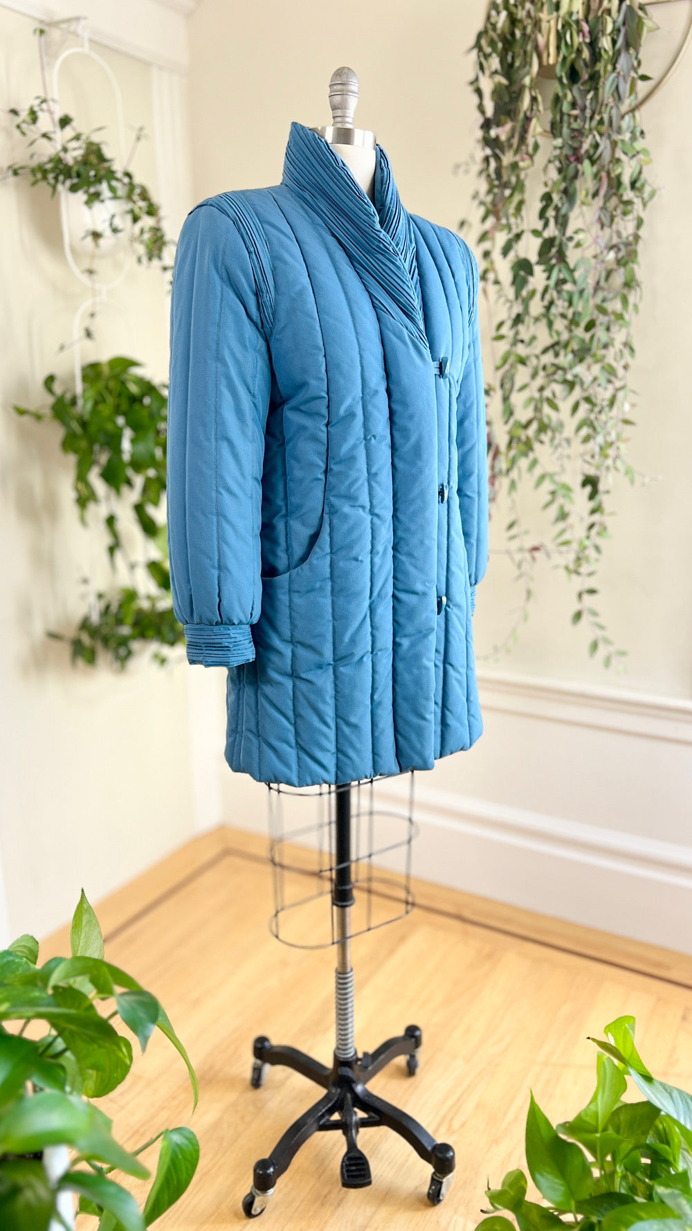 1980s Blue Puffer Coat | medium