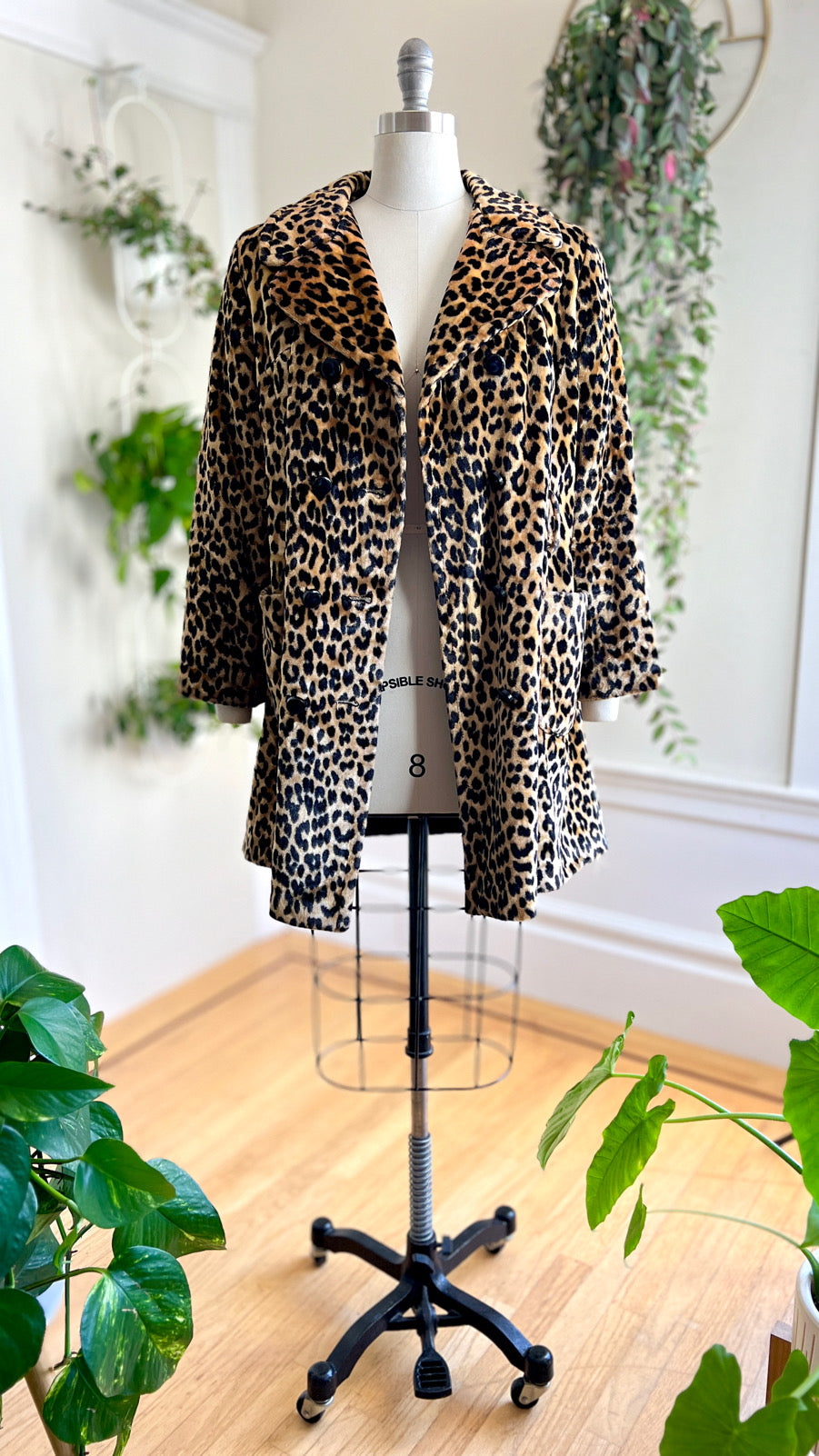 Vintage 1960s 1970s Leopard Print Faux Fur Coat | medium/large