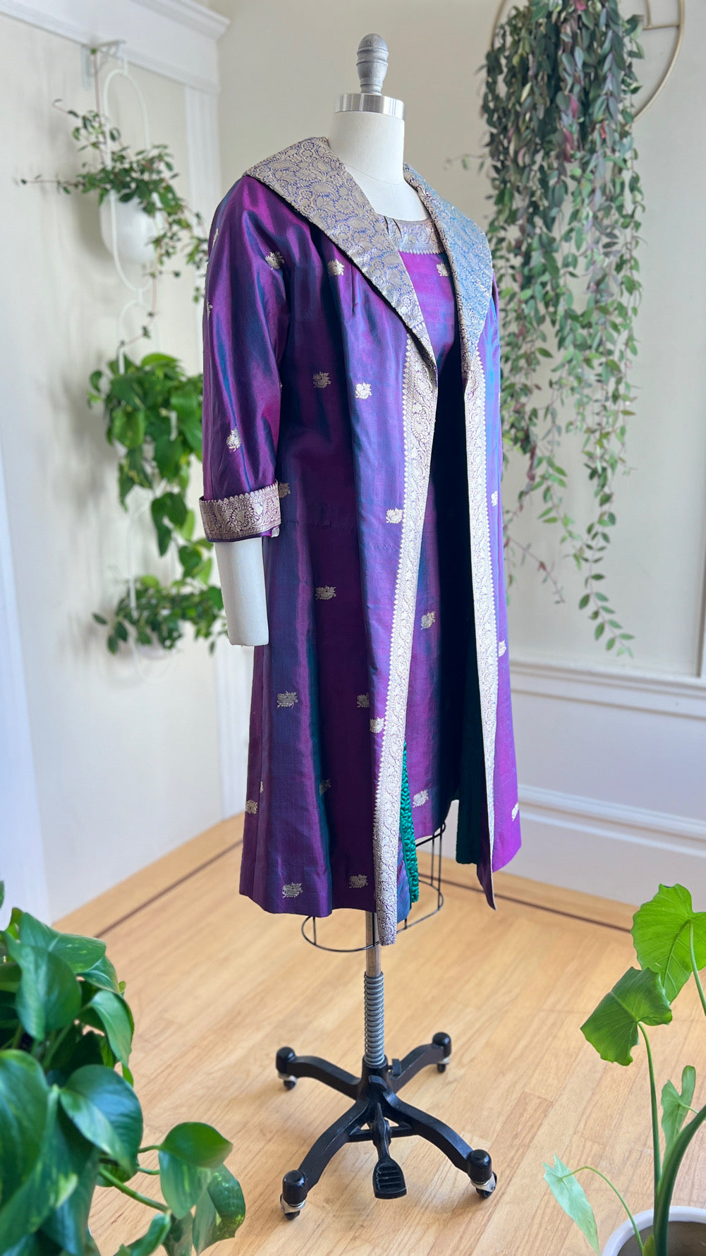 1950s Silk Sharkskin Dress & Jacket Set | small