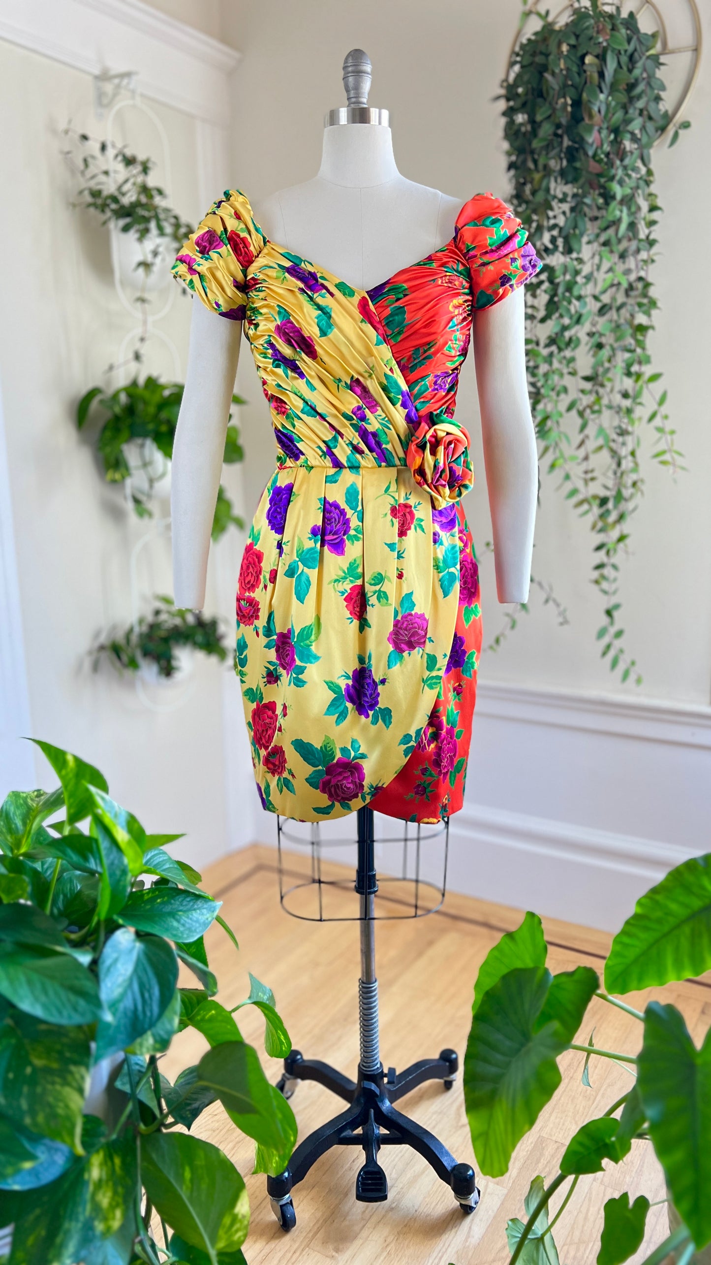 1980s Silk Rose Print Cocktail Dress | small