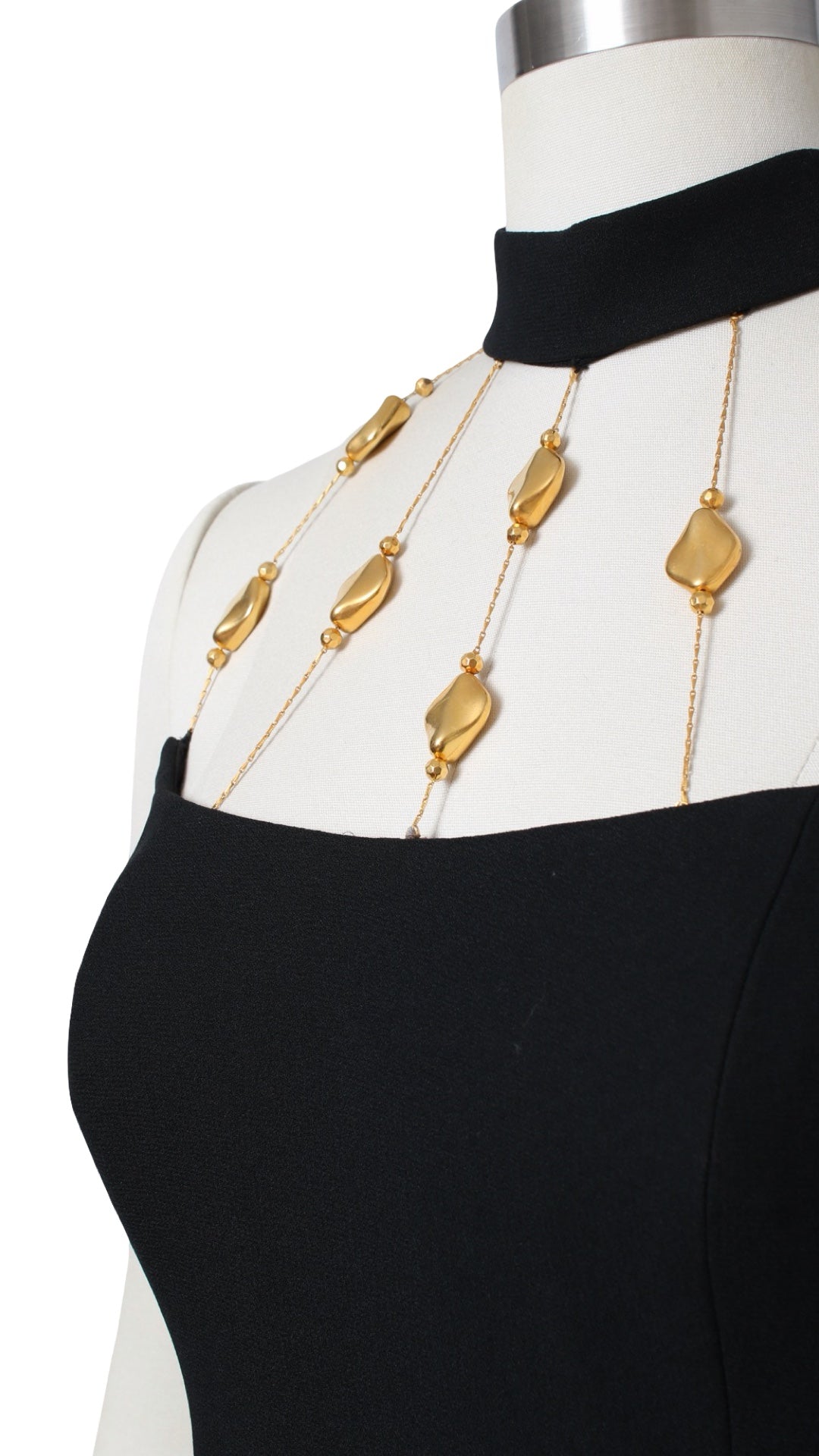 1990s Beaded Cage Neckline Dress | small/medium