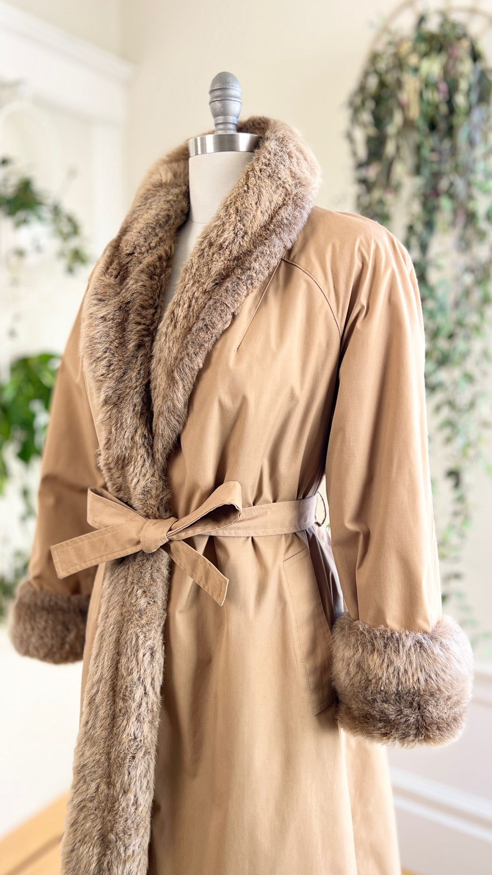 1970s Faux Fur Lined Trench Coat | small/medium