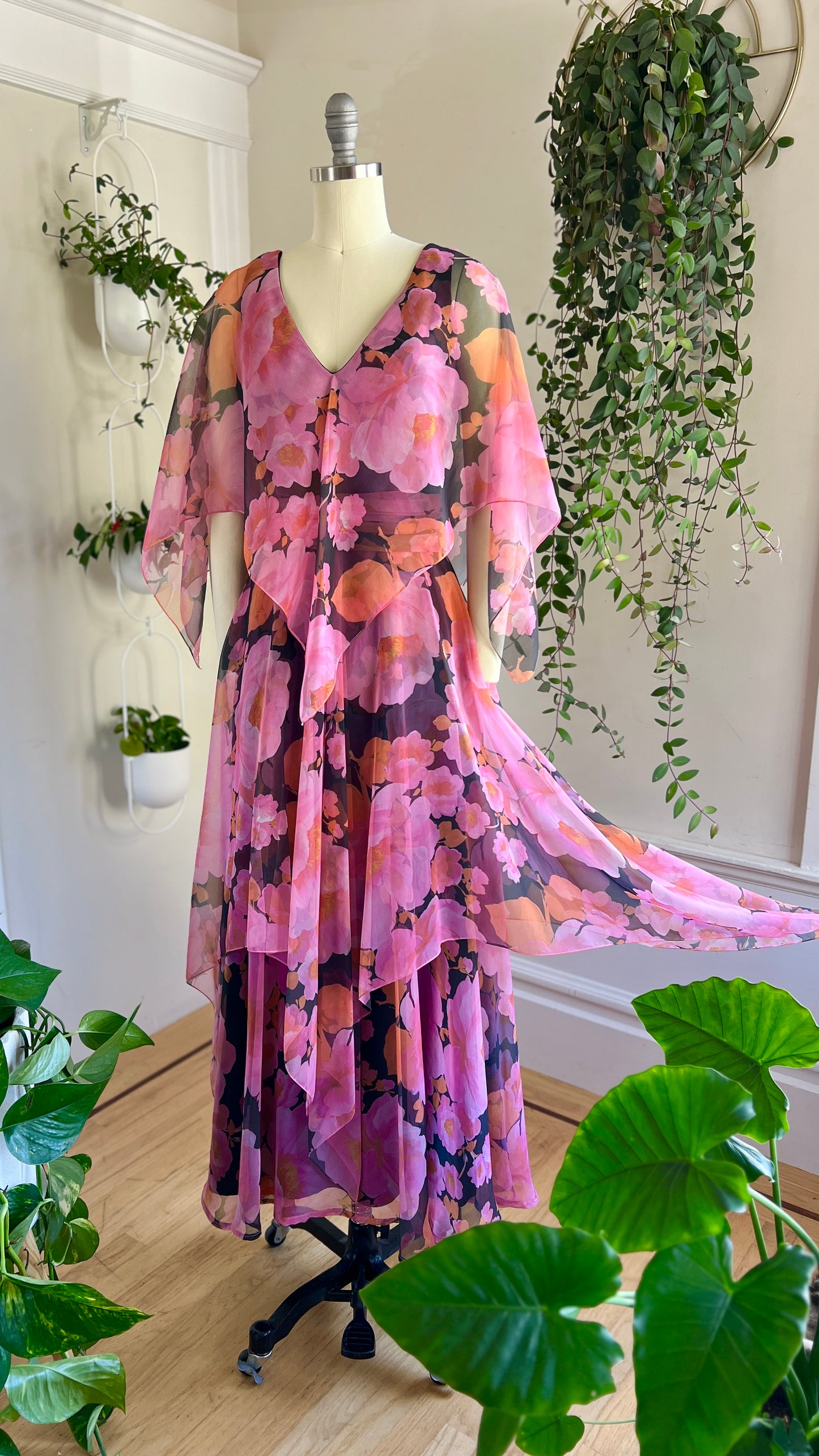 1970s Floral Tiered Chiffon Dress | small