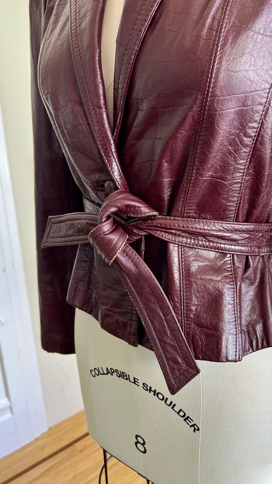 1970s 1980s Burgundy Leather Jacket | x-small/small