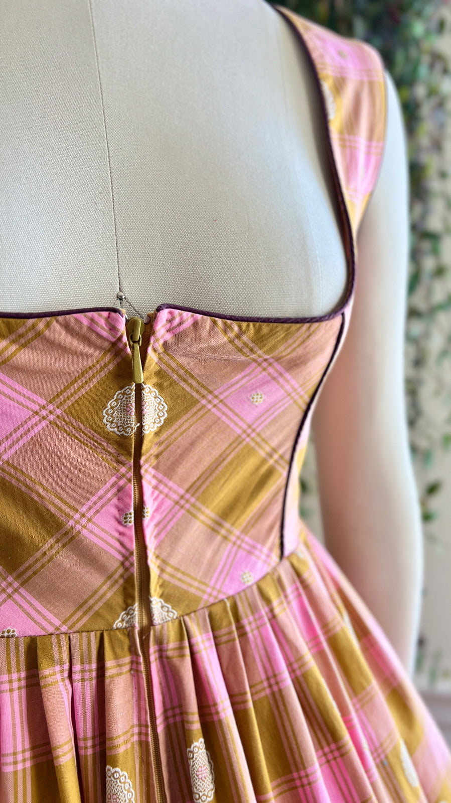 1970s Plaid Dirndl Dress | medium