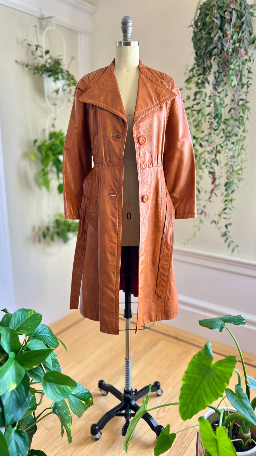 1970s Caramel Leather Trench Coat | x-small/small