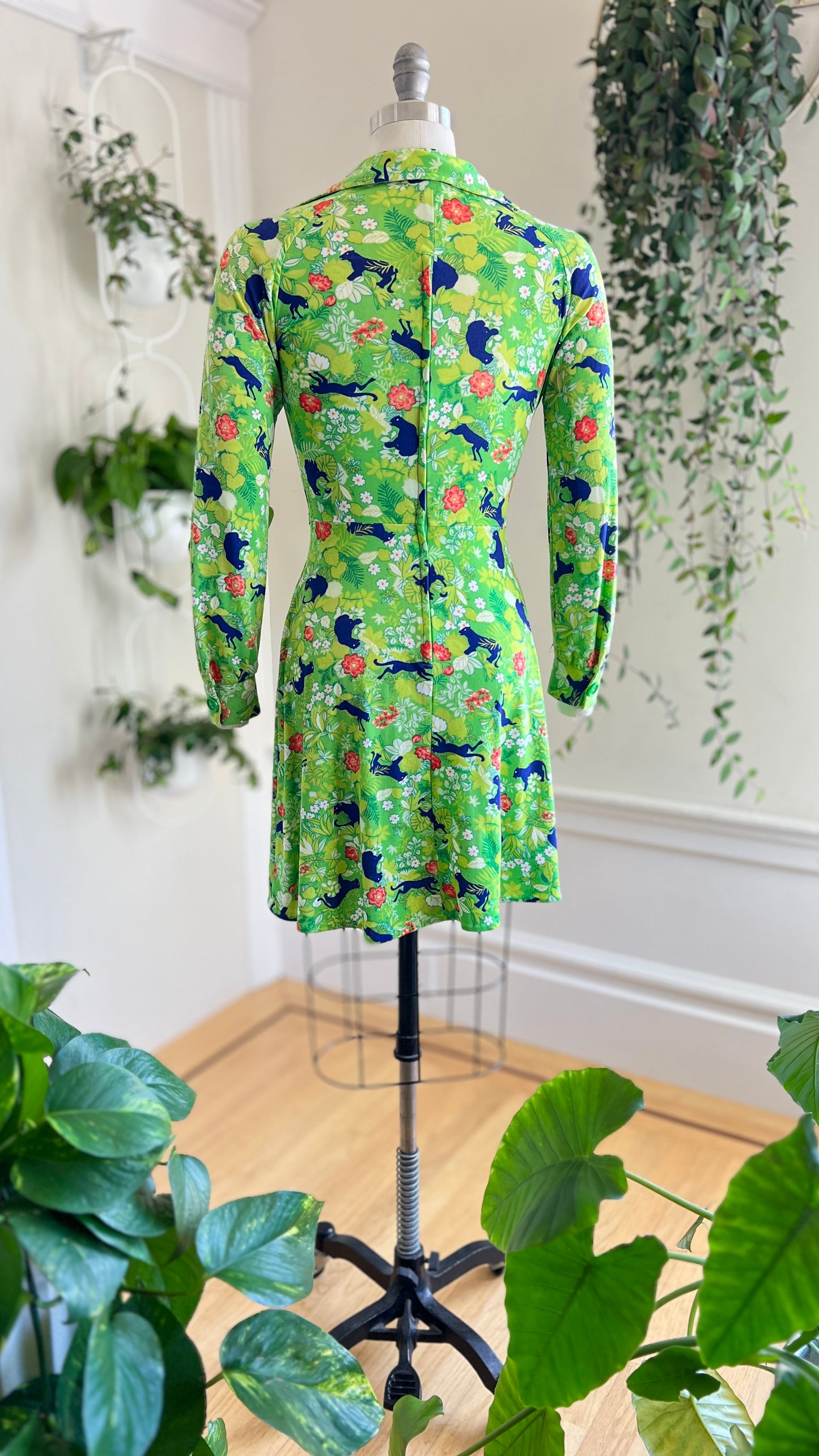 1970s Panther Novelty Print Dress | x-small/small