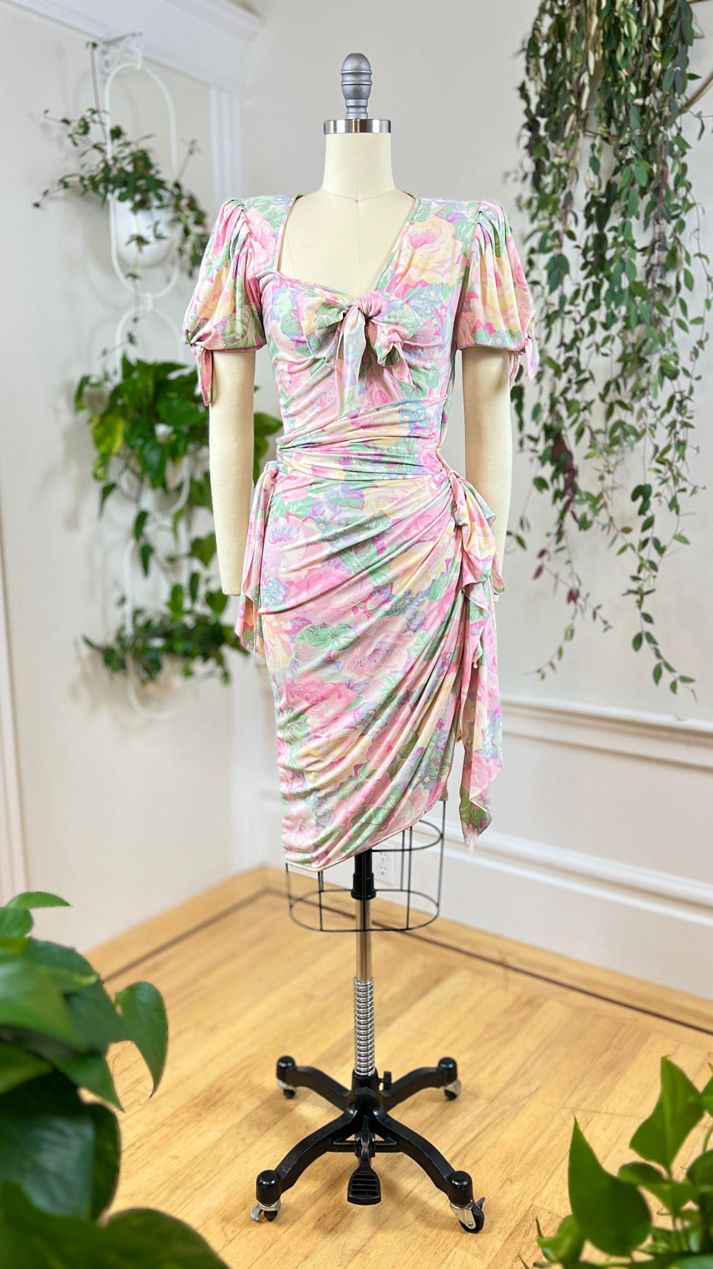 Vintage 1980s 80s Ungaro Designer Floral Silk Jersey Draped Wiggle Sheath Tea Day Dress Stretchy Couture Pastel Print xs xsmall