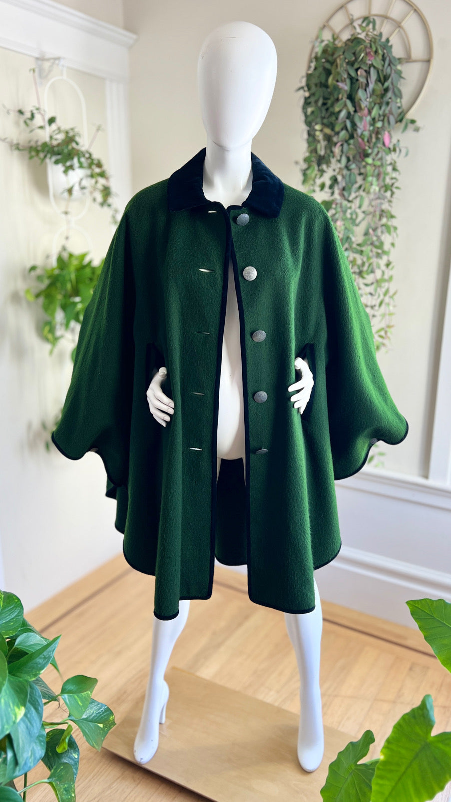 1970s Austrian Wool Cape | small/medium/large/x-large