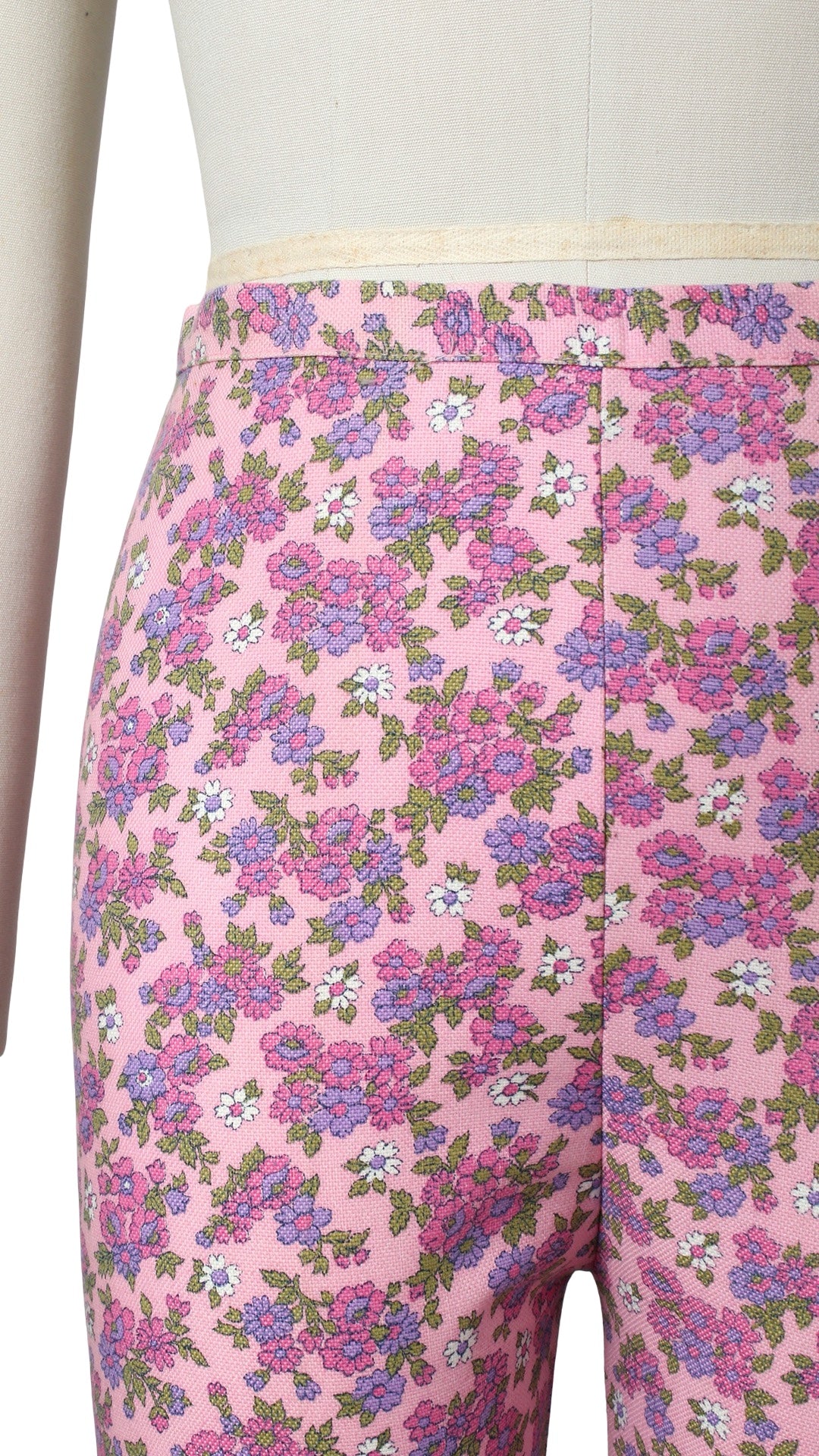 1960s DEADSTOCK Pink Floral Capri Pants | small