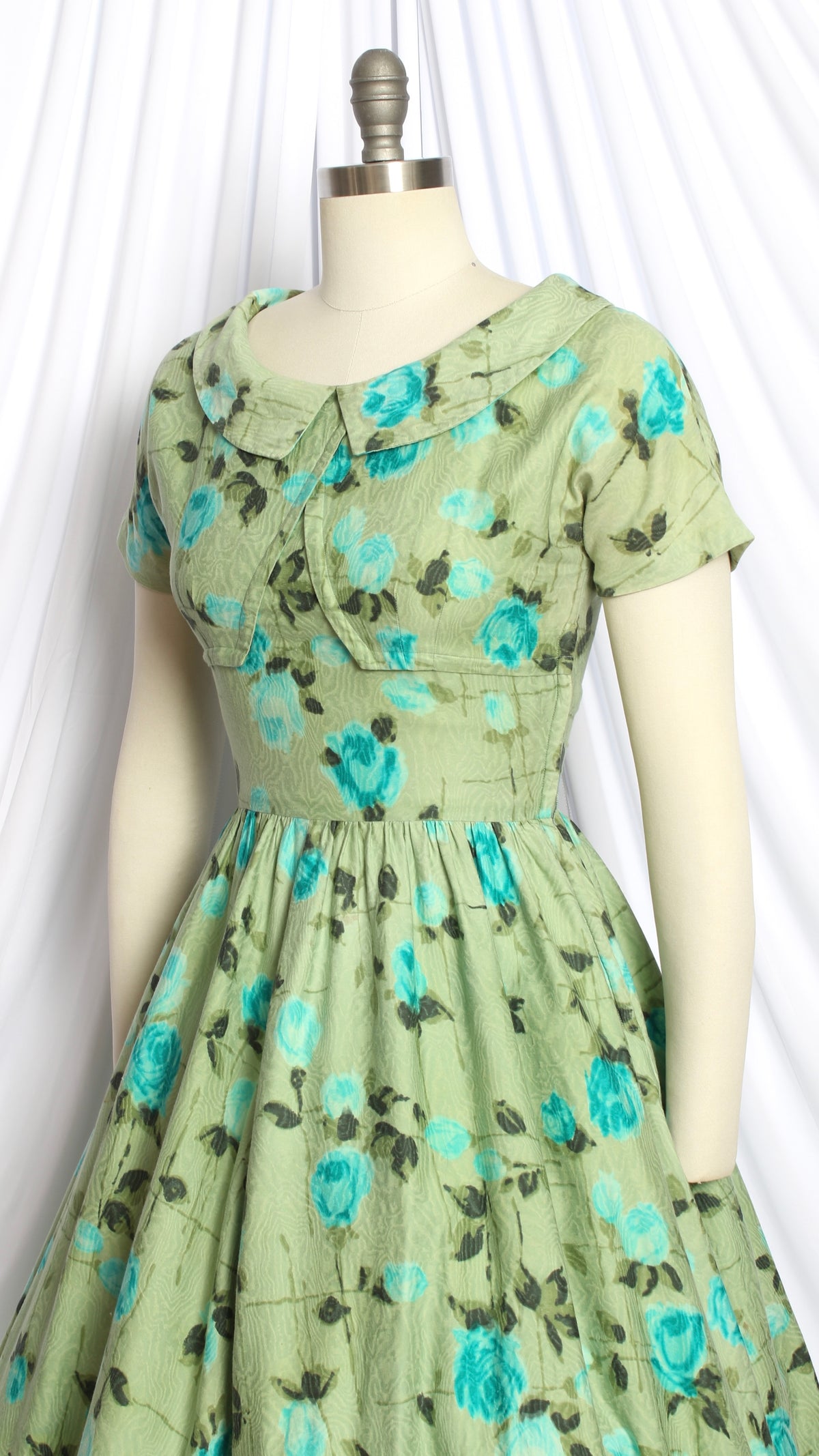 NEW | 1950s Green Rose Print Dress | small