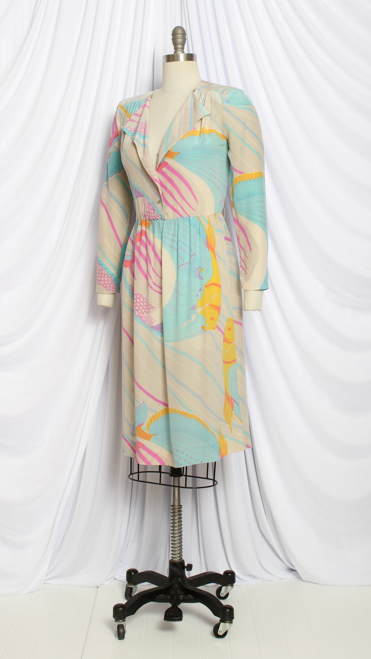 NEW | 1980s Fish Novelty Print Silk Crepe Dress | small/medium