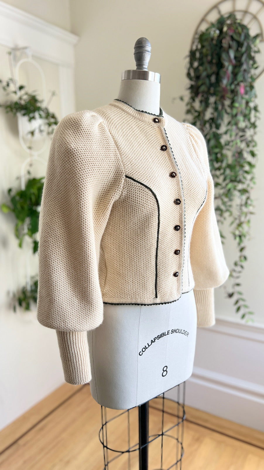 Vintage 1980s German Cream Wool Cardigan | small/medium