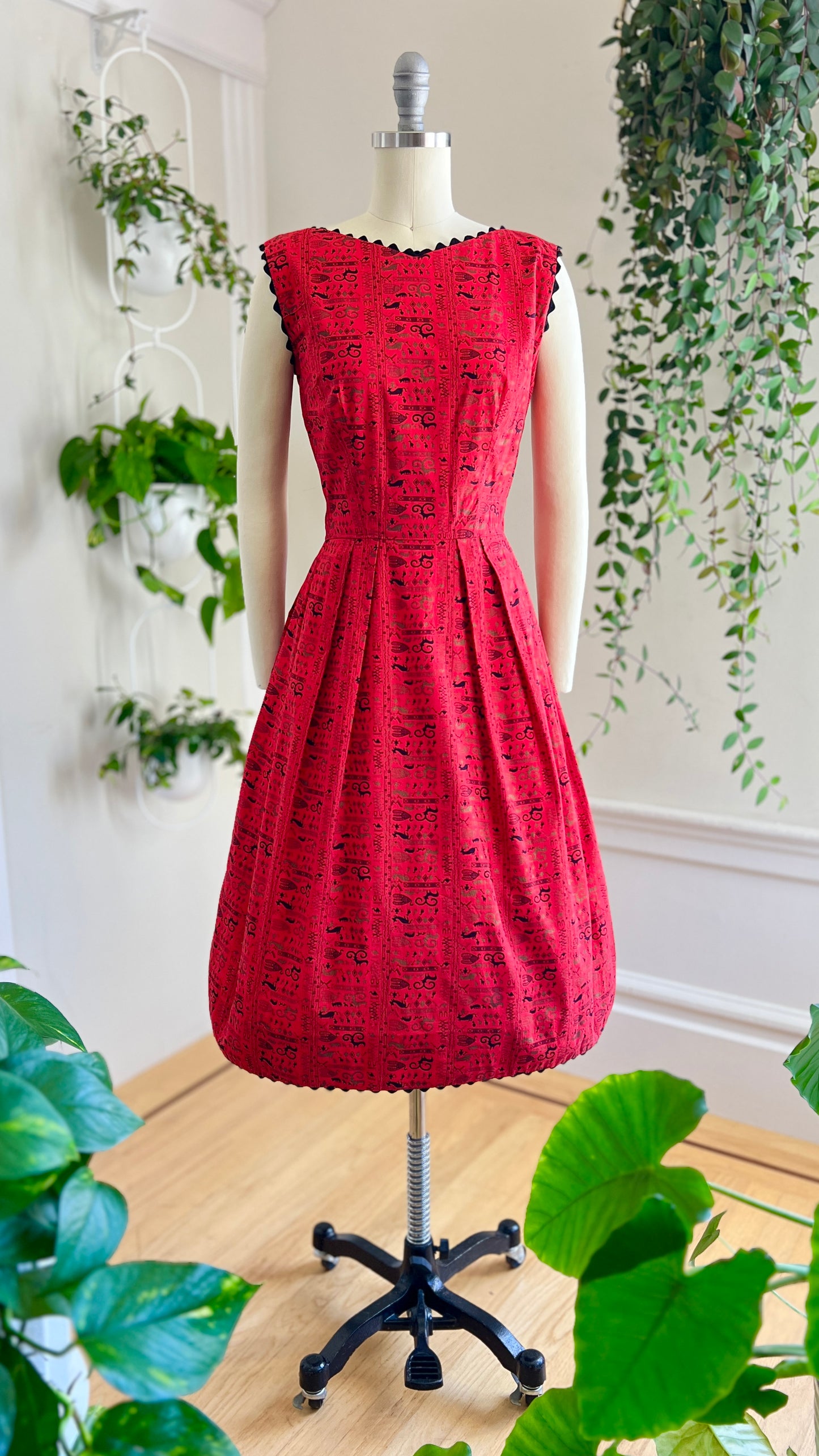 1950s Egyptian Hieroglyphics Sundress | x-small