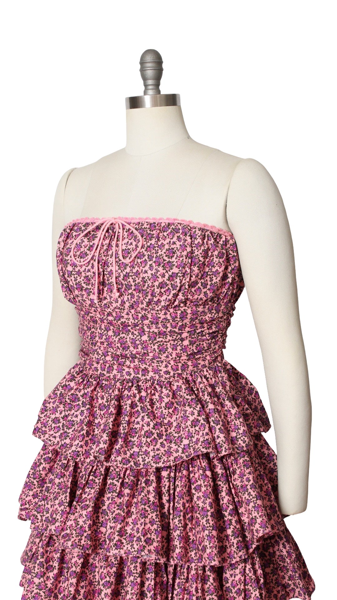 NEW | 2000s Y2K BETSEY JOHNSON Tiered Ditsy Floral Dress | small/medium