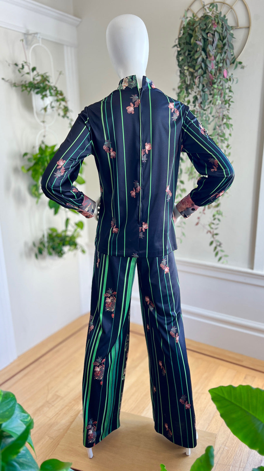 1970s Floral Striped Pant Suit | small