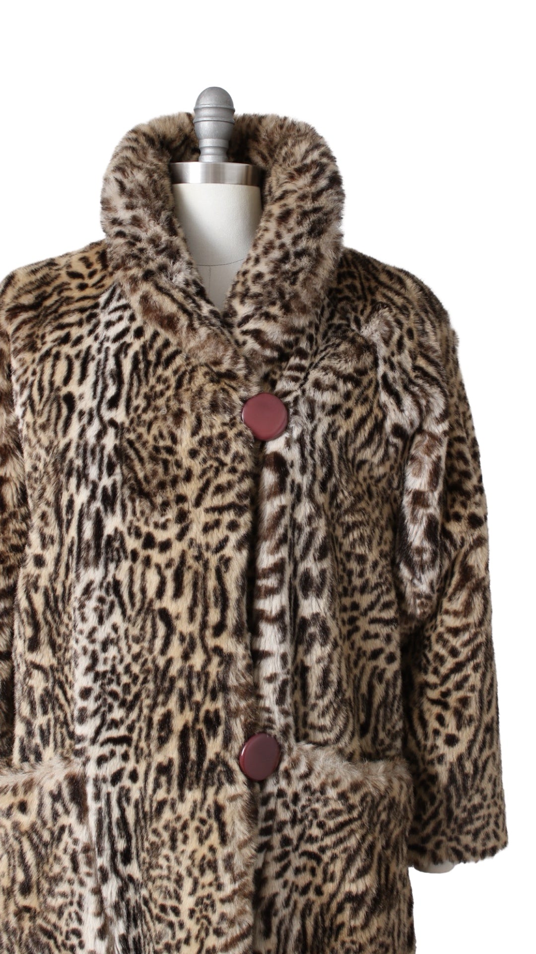 1970s 1980s Plush Animal Print Faux Fur Coat | medium