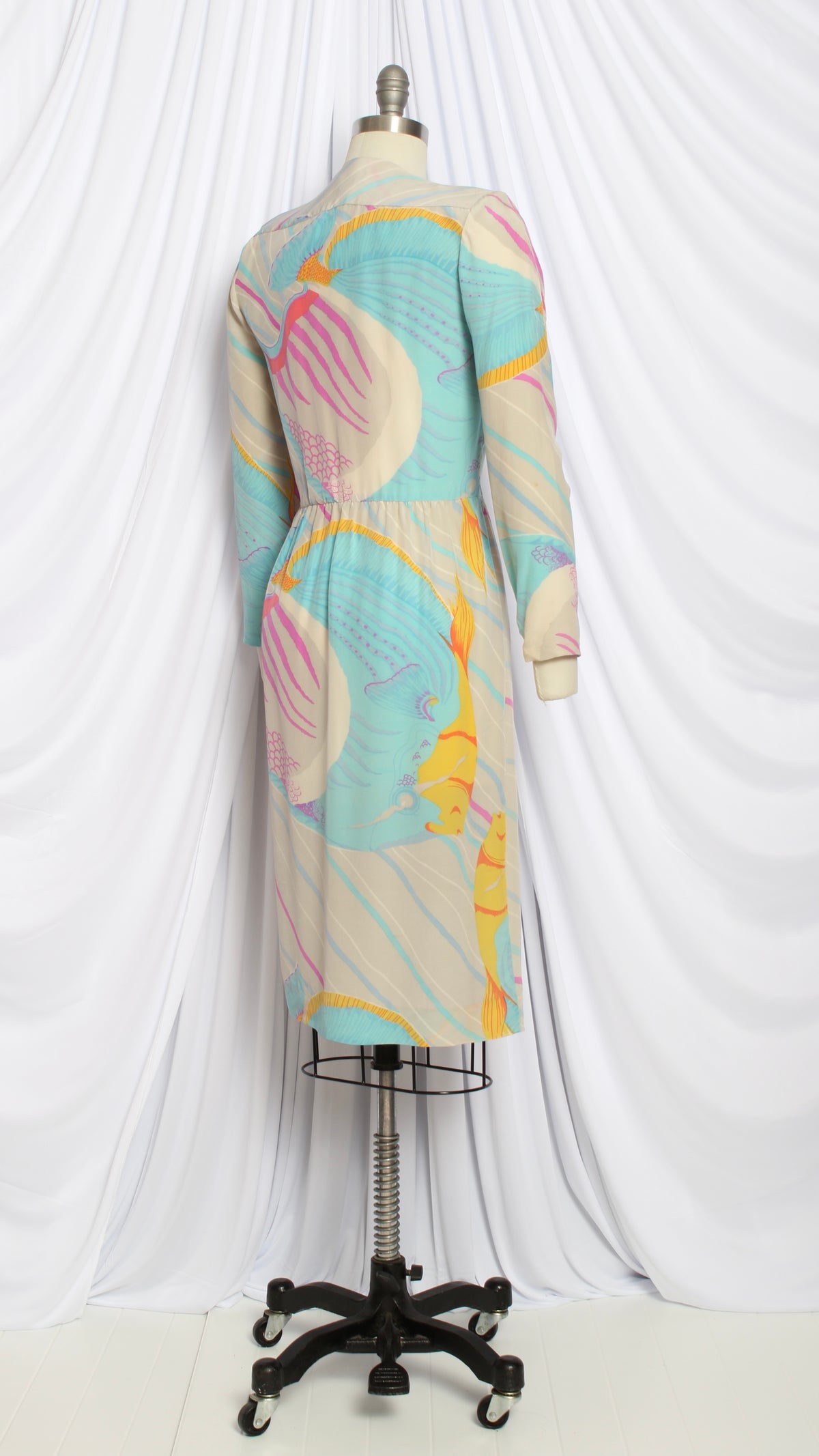 NEW | 1980s Fish Novelty Print Silk Crepe Dress | small/medium