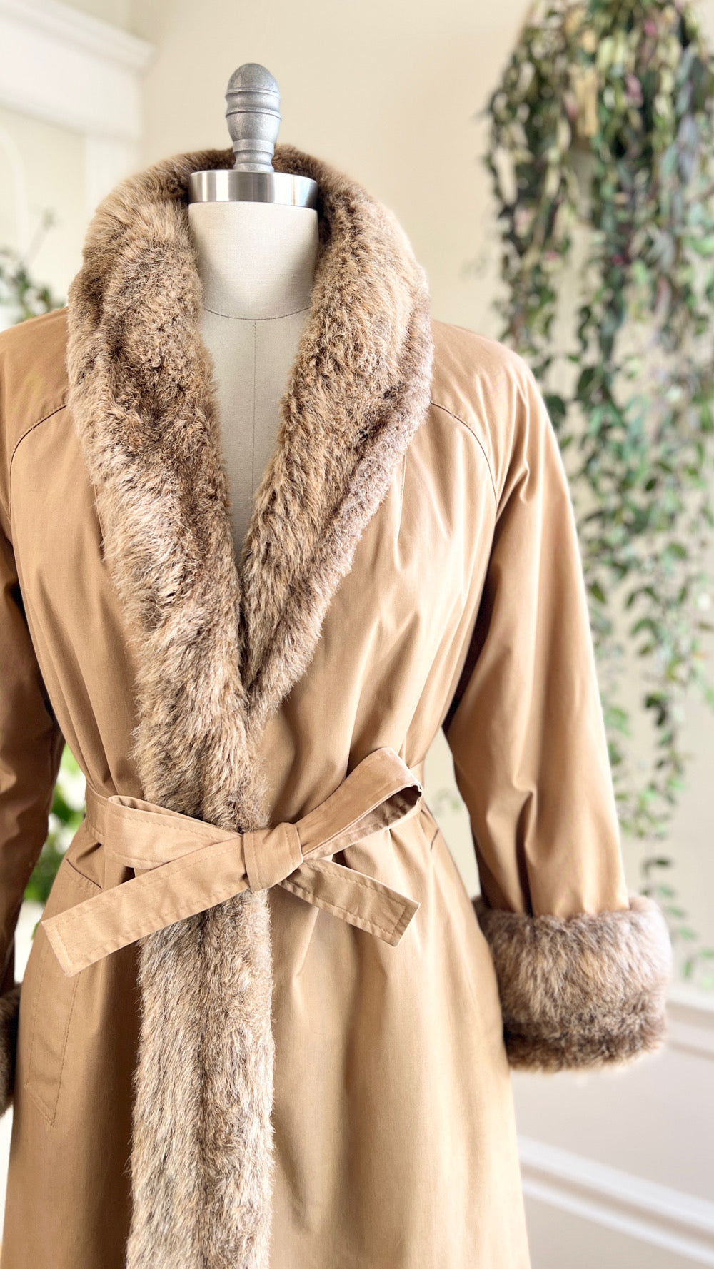 1970s Faux Fur Lined Trench Coat | small/medium