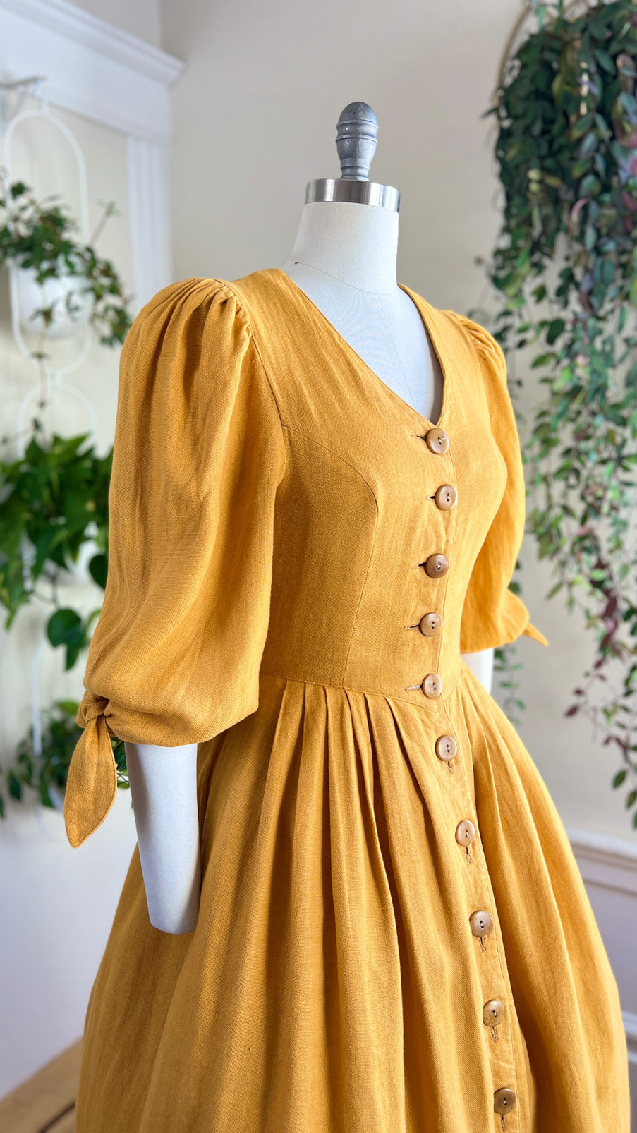 1980s Mustard Yellow Linen Midi Dress | small/medium