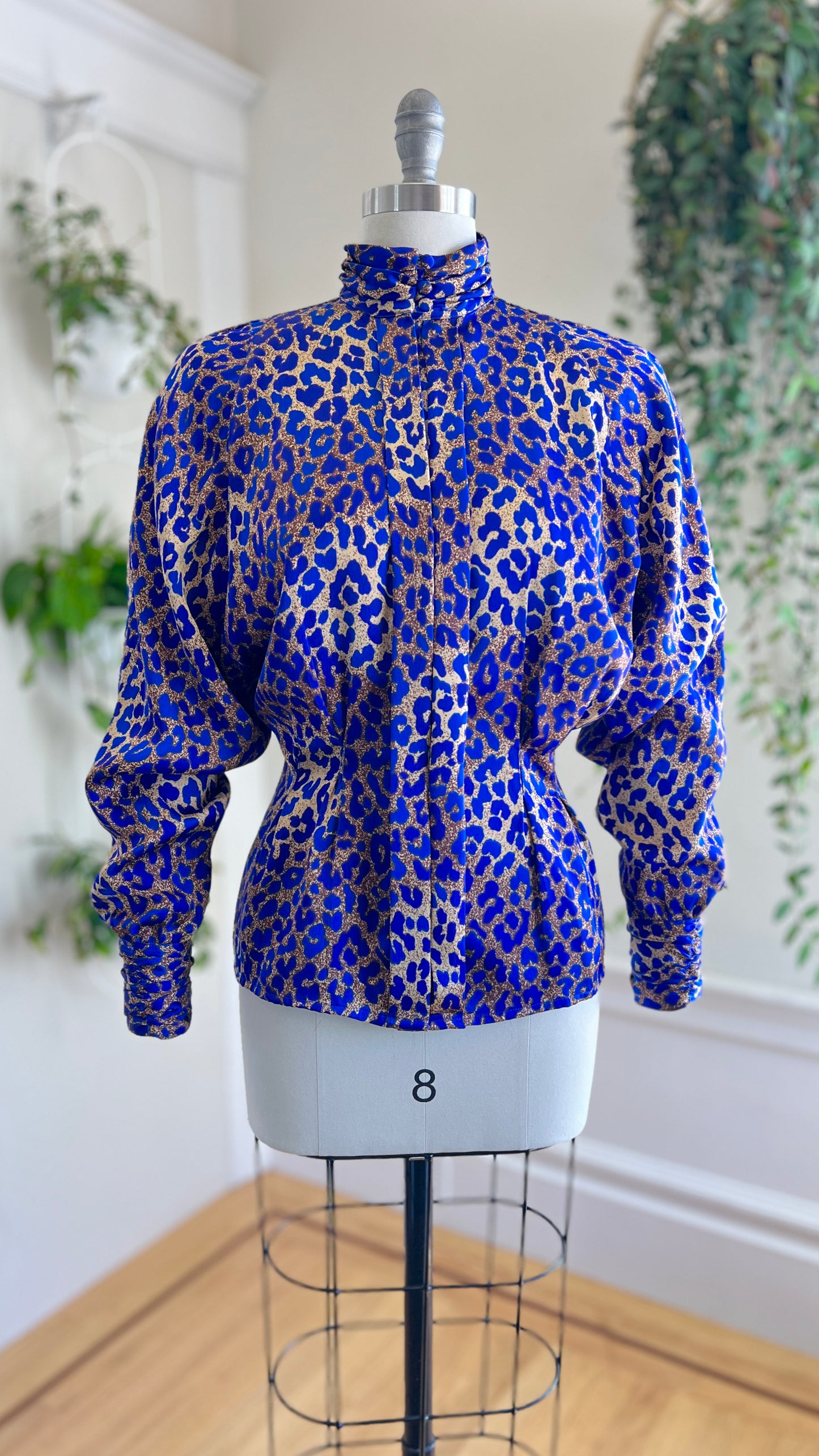 1980s Blue Leopard Print Blouse | medium/large