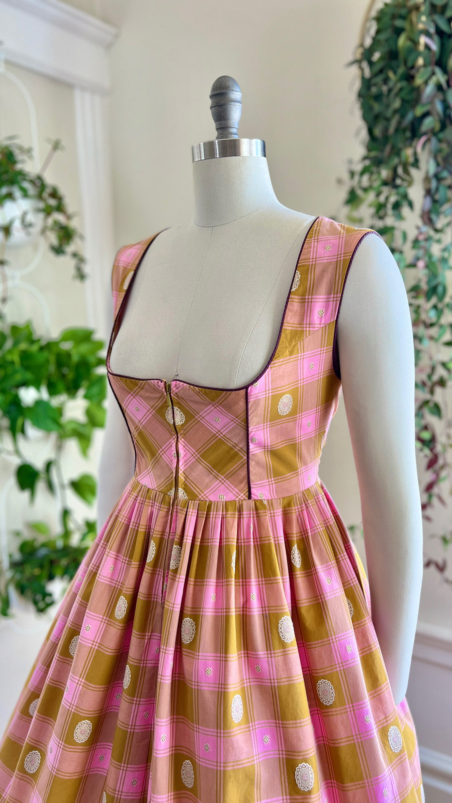 1970s Plaid Dirndl Dress | medium