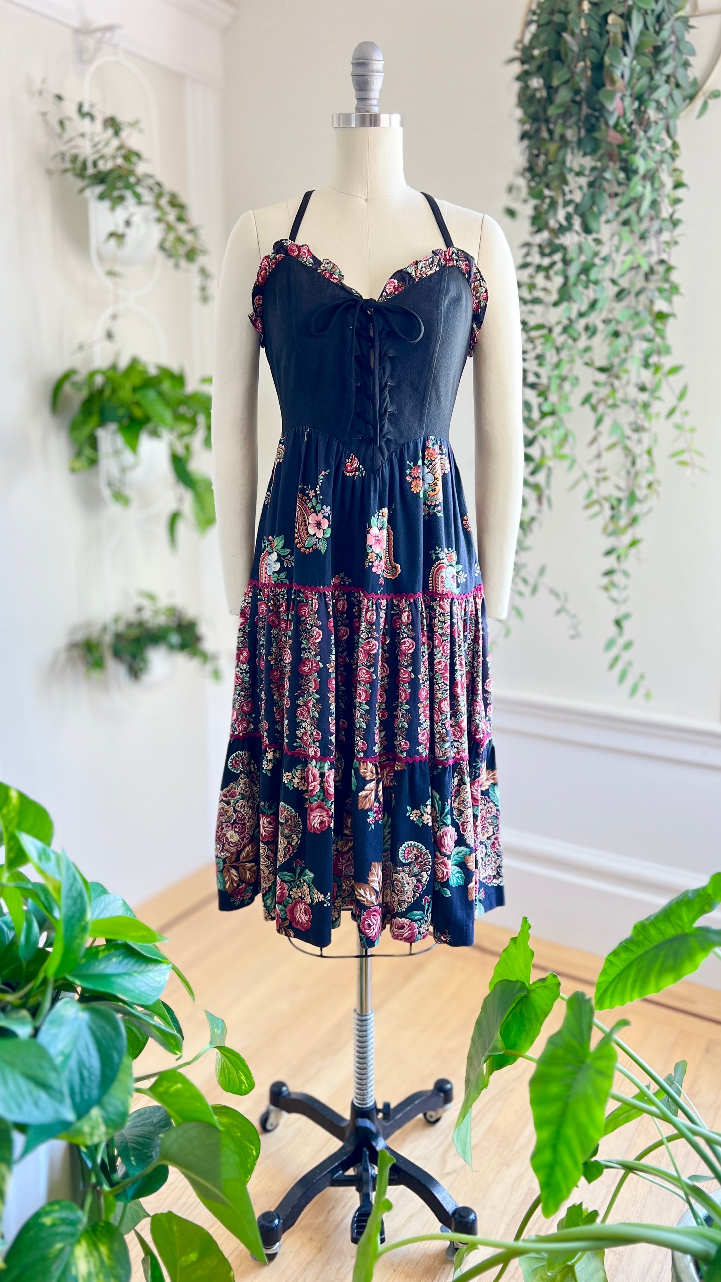 1970s YOUNG EDWARDIAN Floral Corset Dress | small