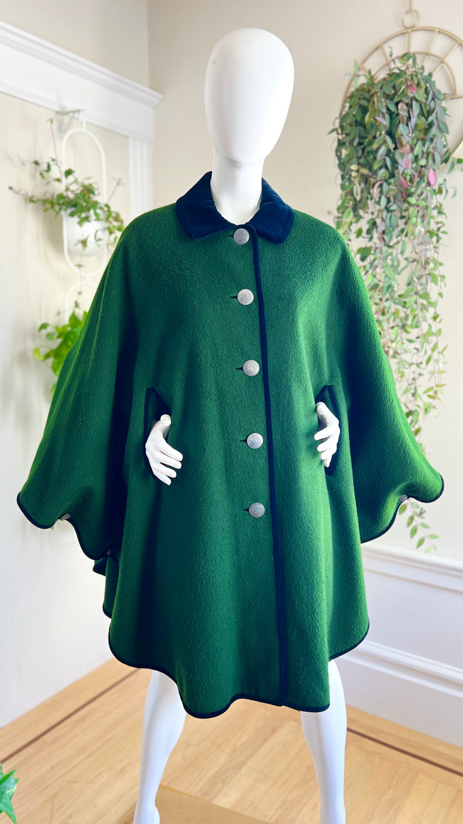 Vintage Walkloden original Austria wool cape sale size Medium