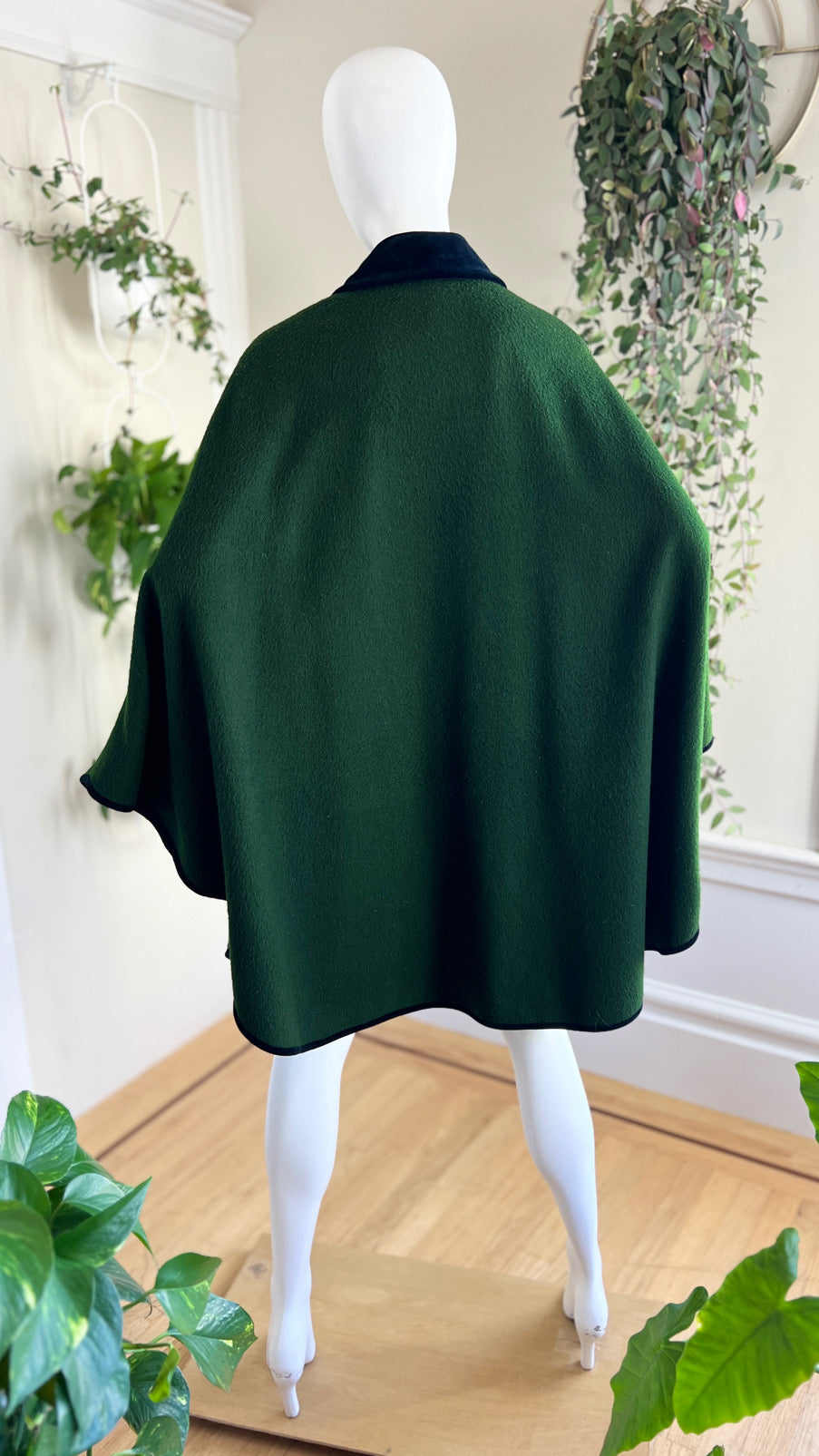 1970s Austrian Wool Cape | small/medium/large/x-large