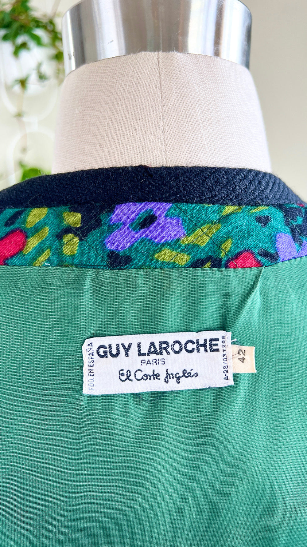 1980s GUY LAROCHE Quilted Bomber Jacket | x-large