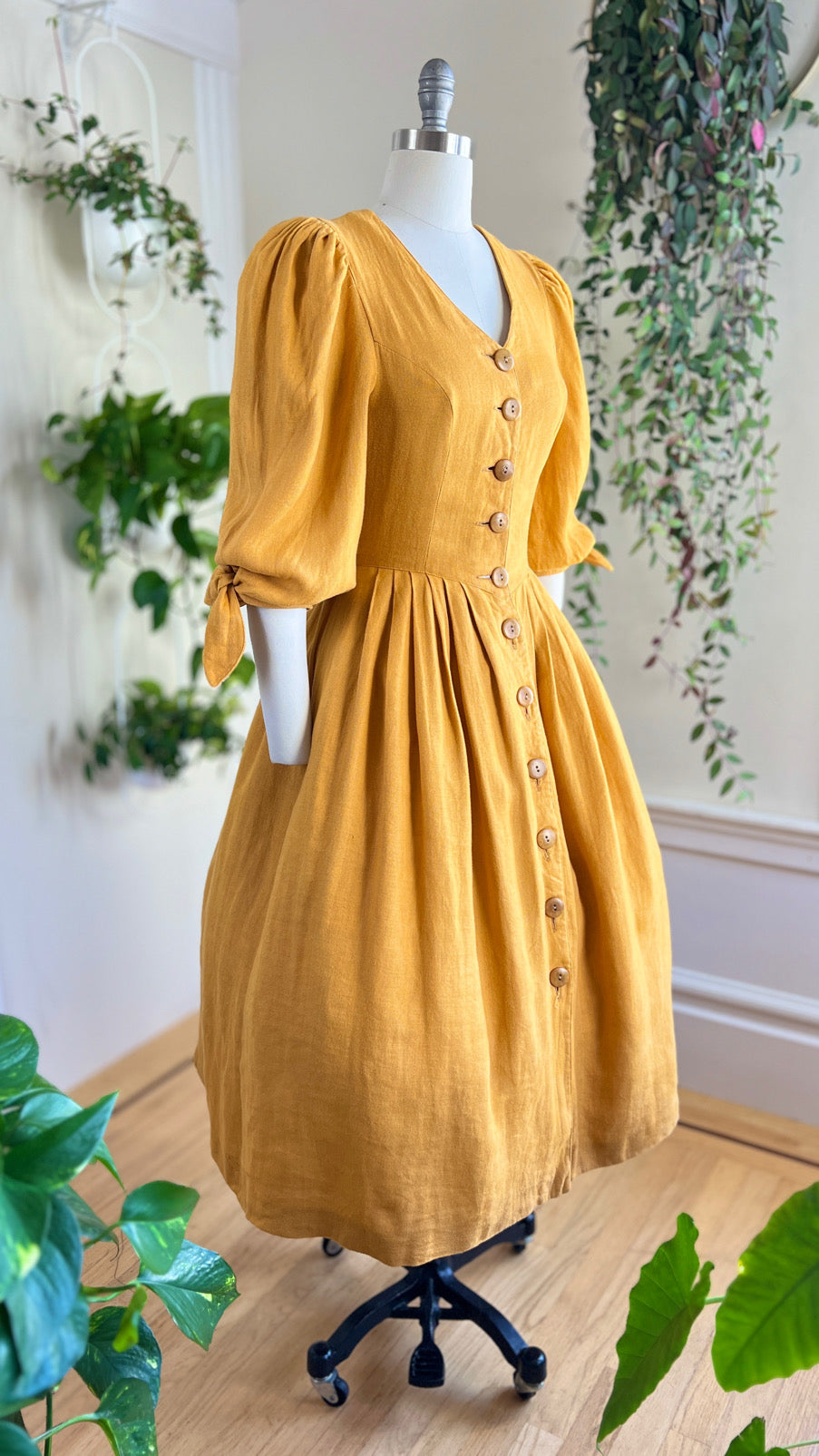 1980s Mustard Yellow Linen Midi Dress | small/medium