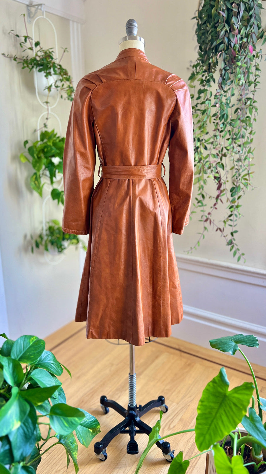 1970s Caramel Leather Trench Coat | x-small/small