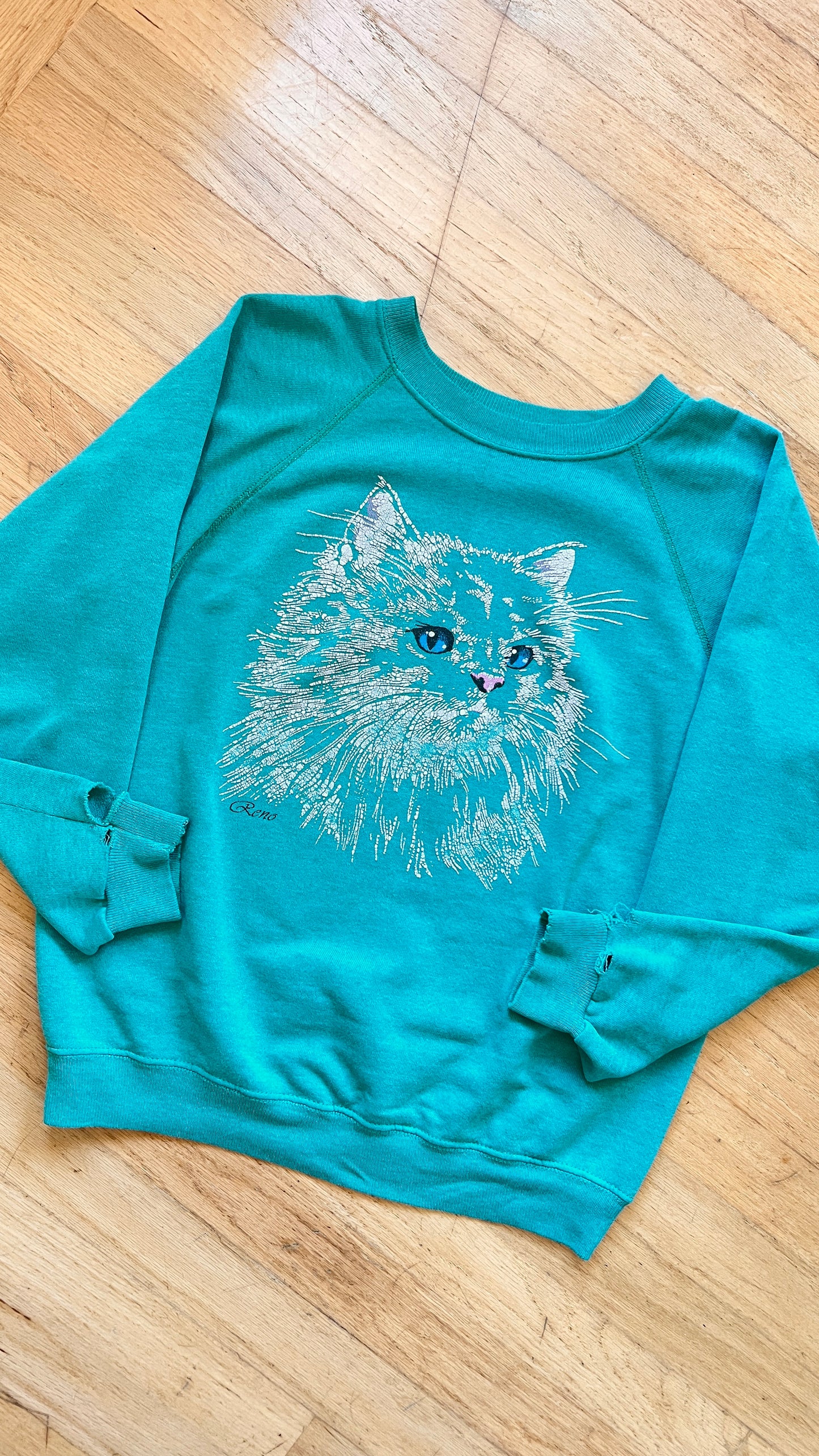 1980s Reno Cat Novelty Sweatshirt | small/medium/large