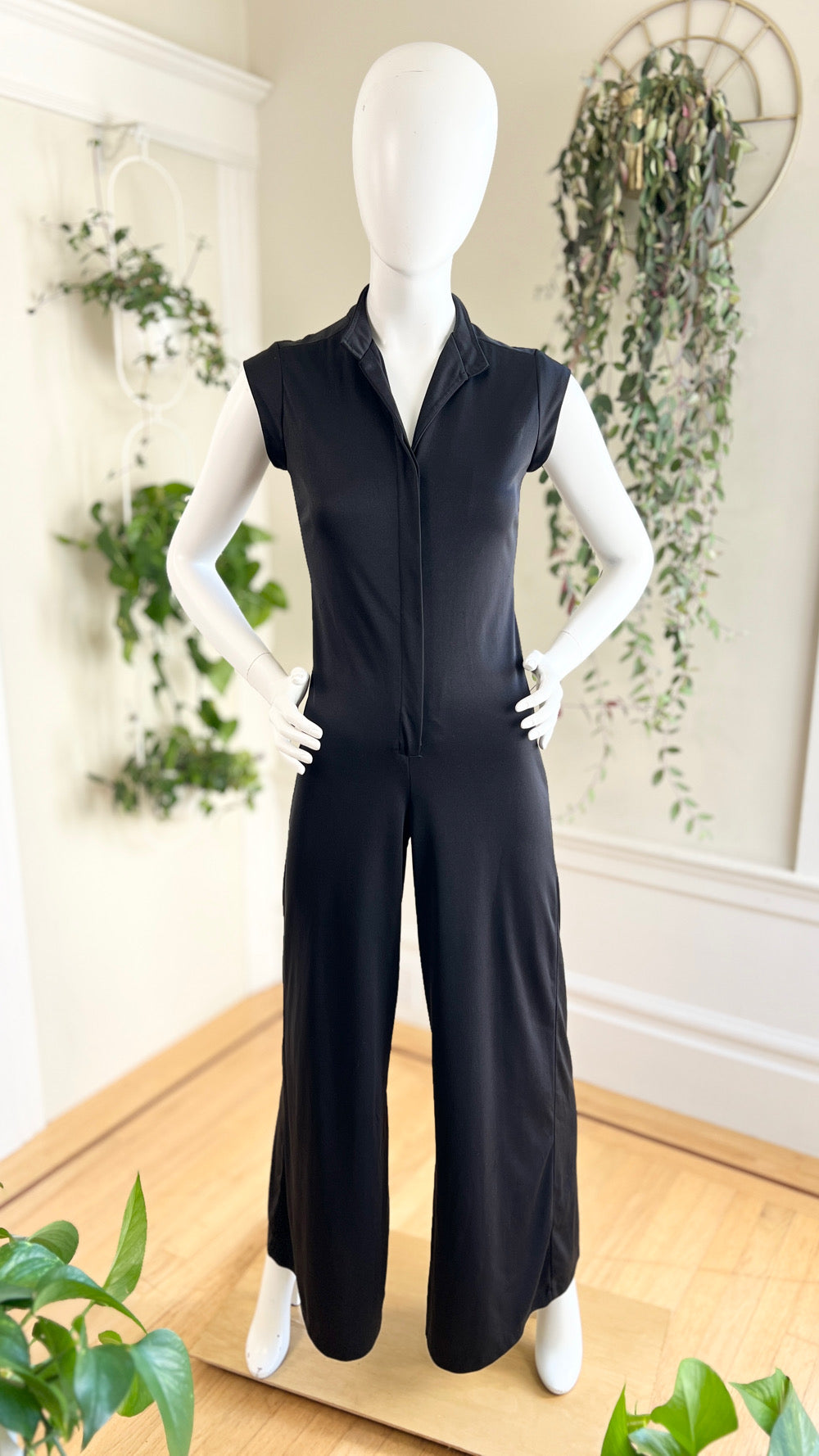 1970s Diamond Lace Black Jumpsuit | x-small/small