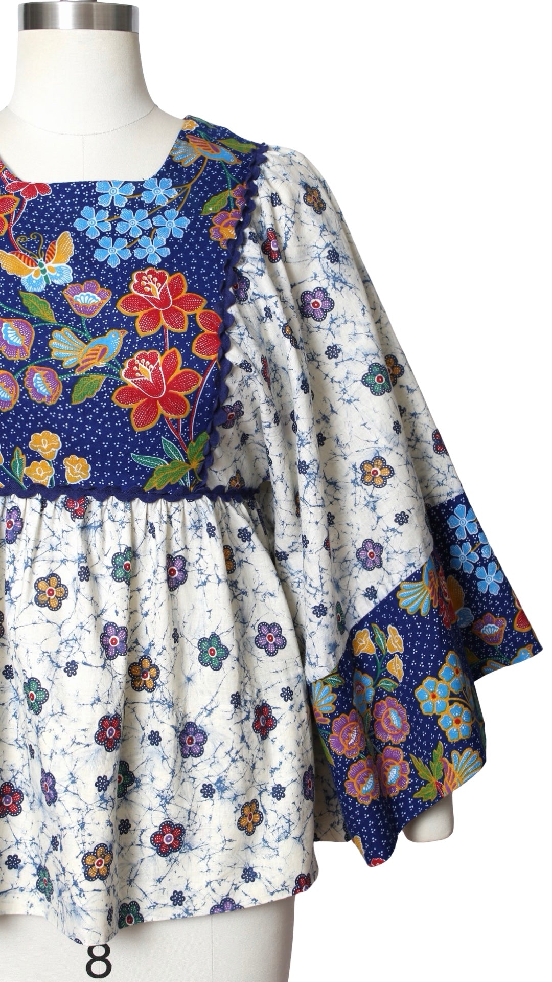 1970s Wide Sleeve Batik Blouse | small